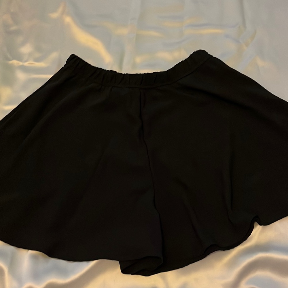 Oddy Woven Shorts